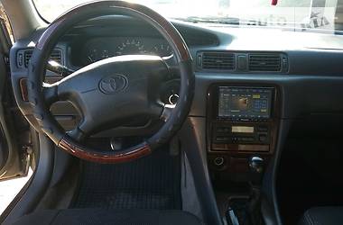 Седан Toyota Camry 1998 в Білгороді-Дністровському