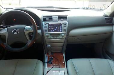 Седан Toyota Camry 2008 в Чернигове