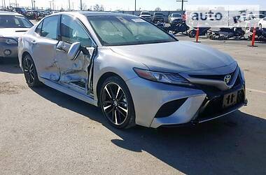 Седан Toyota Camry 2018 в Львове