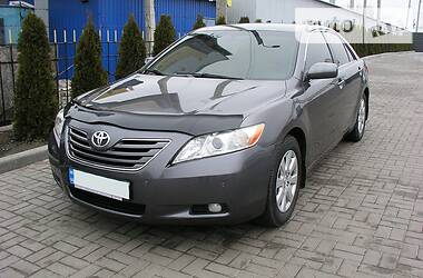 Седан Toyota Camry 2007 в Черкассах