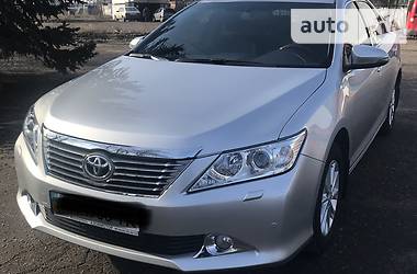 Седан Toyota Camry 2014 в 