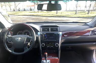 Седан Toyota Camry 2014 в 