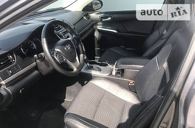 Седан Toyota Camry 2014 в 