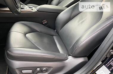 Седан Toyota Camry 2017 в 