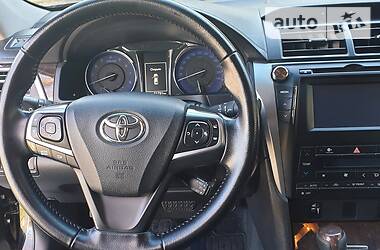 Седан Toyota Camry 2015 в 