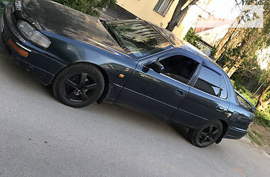 Седан Toyota Camry 1994 в 