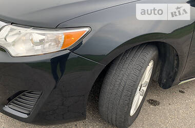 Седан Toyota Camry 2013 в 