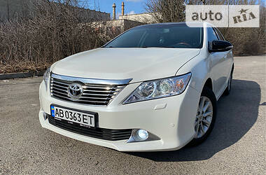 Седан Toyota Camry 2011 в 