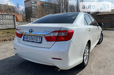 Седан Toyota Camry 2011 в 
