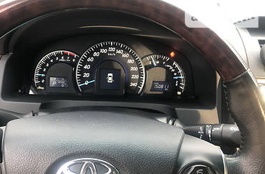 Седан Toyota Camry 2012 в 
