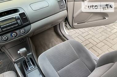 Седан Toyota Camry 2006 в 