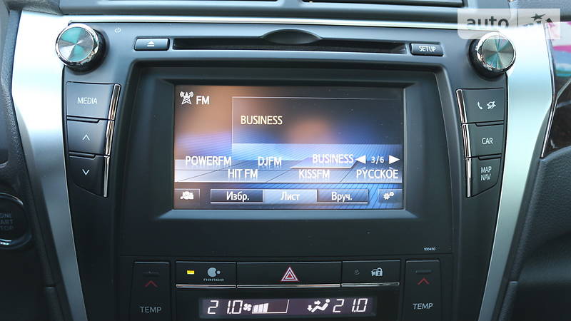 Седан Toyota Camry 2015 в Києві