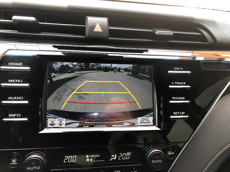 Седан Toyota Camry 2018 в Києві