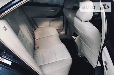 Седан Toyota Camry 2015 в 