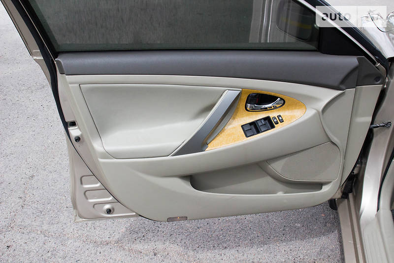 Седан Toyota Camry 2006 в Запоріжжі