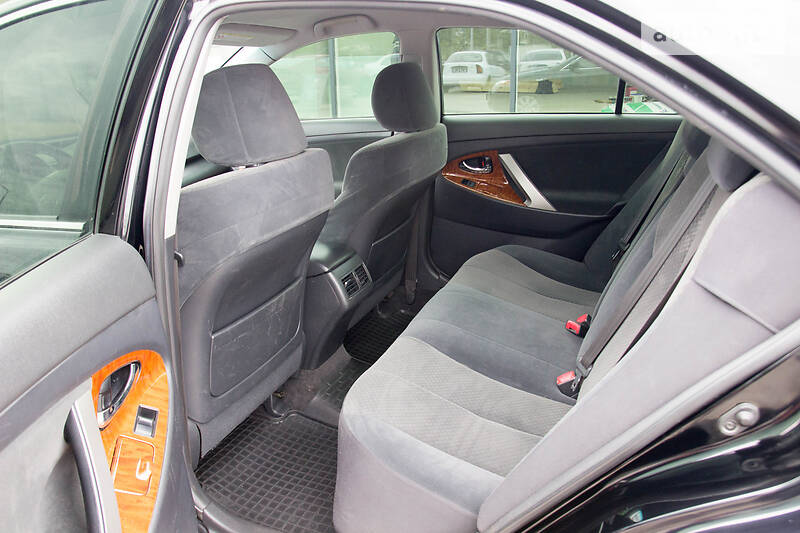 Седан Toyota Camry 2008 в Запоріжжі