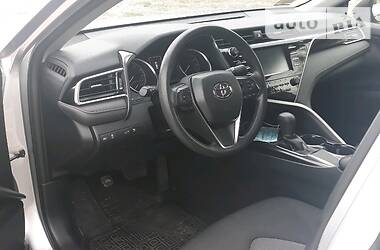 Седан Toyota Camry 2017 в 