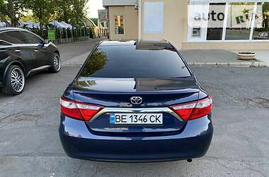 Седан Toyota Camry 2015 в Миколаєві