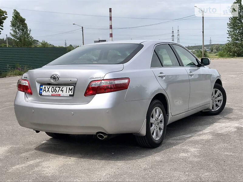 Седан Toyota Camry 2008 в Харкові