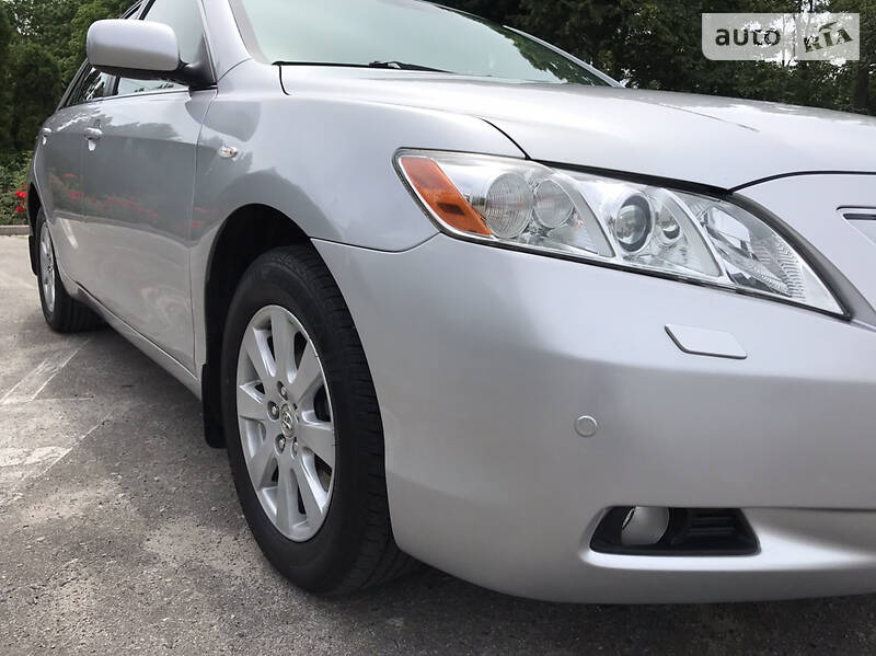 Седан Toyota Camry 2008 в Харкові