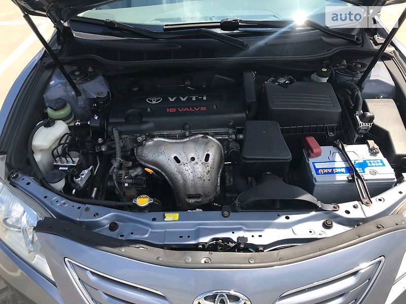 Седан Toyota Camry 2008 в Києві