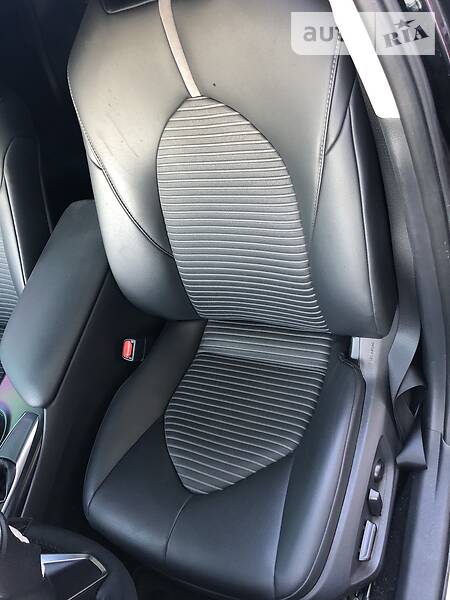 Седан Toyota Camry 2019 в Рівному фото 10 Седан Toyota Camry 2019 в Рівному