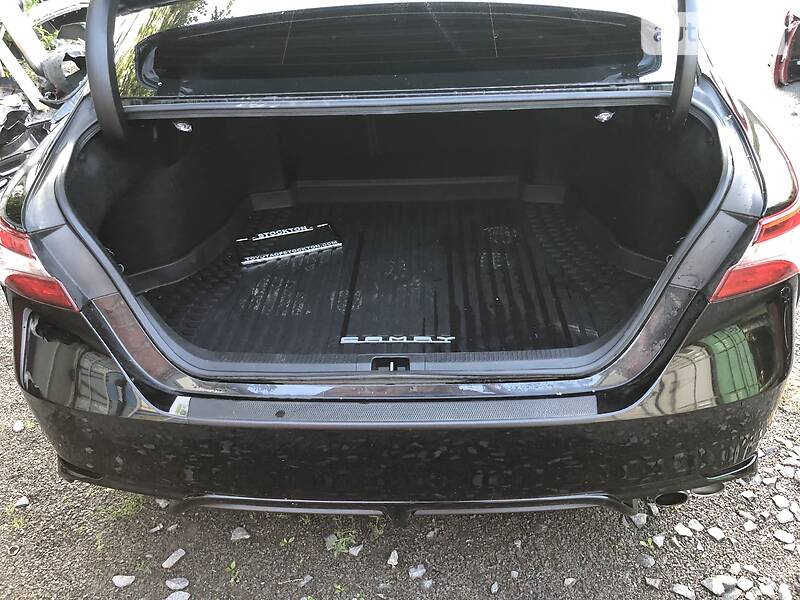 Седан Toyota Camry 2019 в Рівному фото 27 Седан Toyota Camry 2019 в Рівному