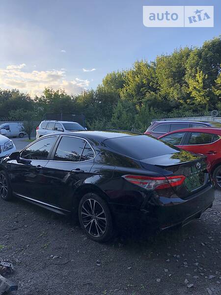 Седан Toyota Camry 2019 в Рівному фото 30 Седан Toyota Camry 2019 в Рівному