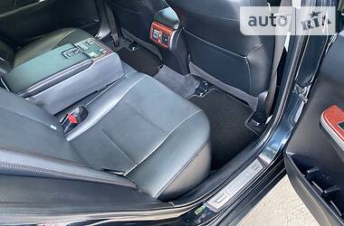 Седан Toyota Camry 2013 в 