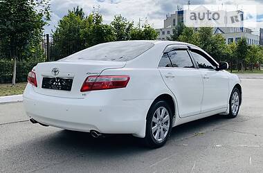 Седан Toyota Camry 2009 в Києві