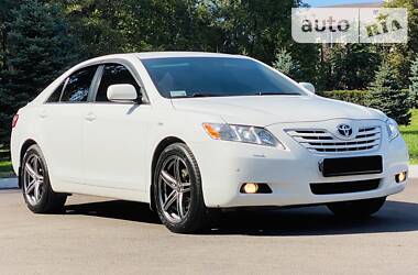 Седан Toyota Camry 2009 в 