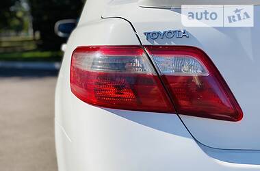 Седан Toyota Camry 2009 в 