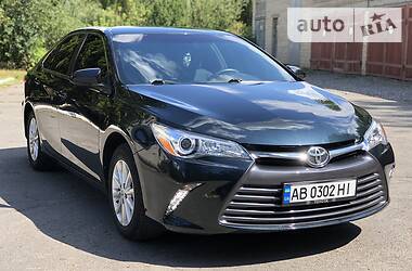 Седан Toyota Camry 2015 в 