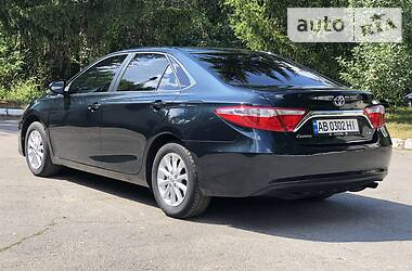 Седан Toyota Camry 2015 в 