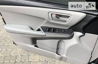 Седан Toyota Camry 2015 в 
