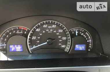 Седан Toyota Camry 2015 в 