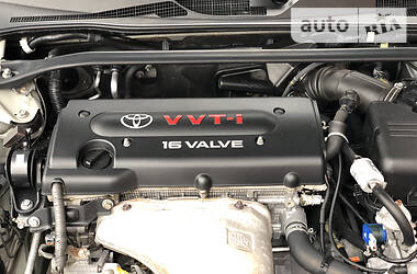Седан Toyota Camry 2005 в 