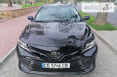 Седан Toyota Camry 2018 в Могилев-Подольске