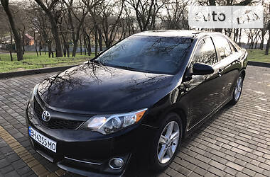 Седан Toyota Camry 2012 в Измаиле