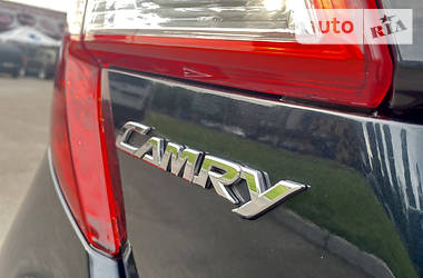 Седан Toyota Camry 2012 в Черкассах