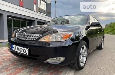 Седан Toyota Camry 2002 в Киеве