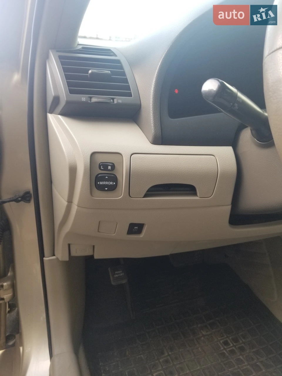 2011 Toyota Camry - мініатюра 13