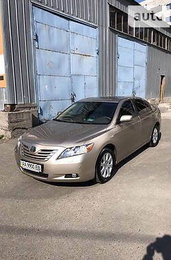 Седан Toyota Camry 2007 в Києві