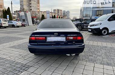 Седан Toyota Camry 1997 в Одессе