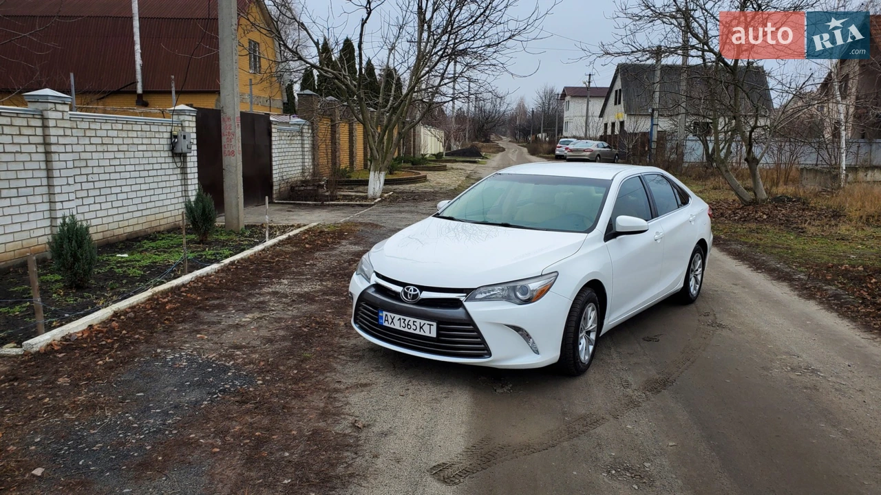 2016 Toyota Camry - мініатюра 22