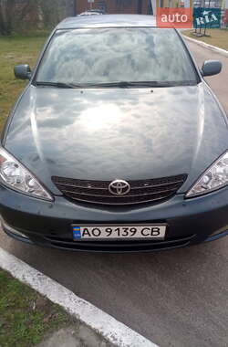 Седан Toyota Camry 2002 в Ужгороде