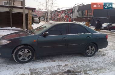 Седан Toyota Camry 2002 в Ужгороді