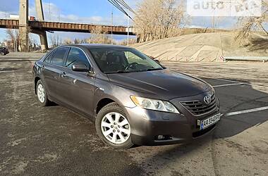 Седан Toyota Camry 2008 в Киеве