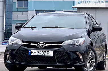 Седан Toyota Camry 2016 в Одессе