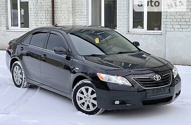 Седан Toyota Camry 2008 в Киеве